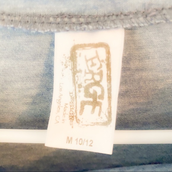 Erge Ruffle T Shirt - Picture 2 of 2